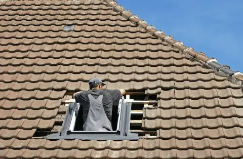 Pose de velux - Cesny-les-Sources